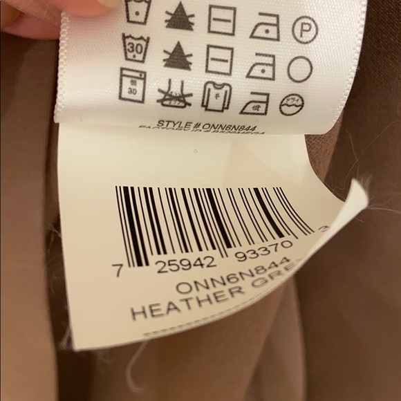 BCBG dress - Picture 7 of 7